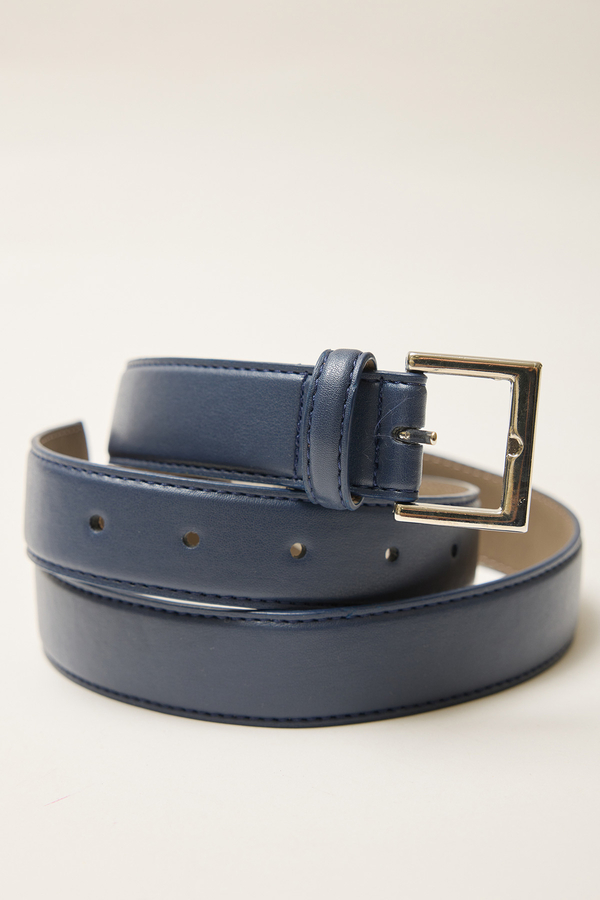 Dark blue outlet belt