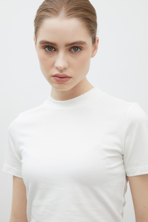 Manuka - COTTON CROP TSHIRT ECRU (1)