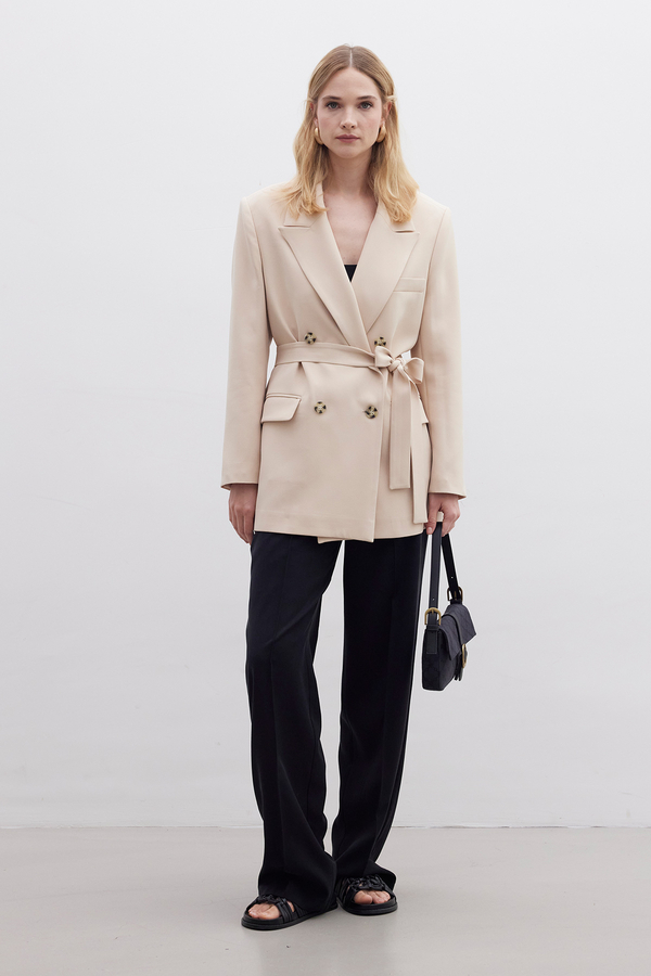 Manuka - TIE DETAIL BLAZER JACKET NUDE (1)