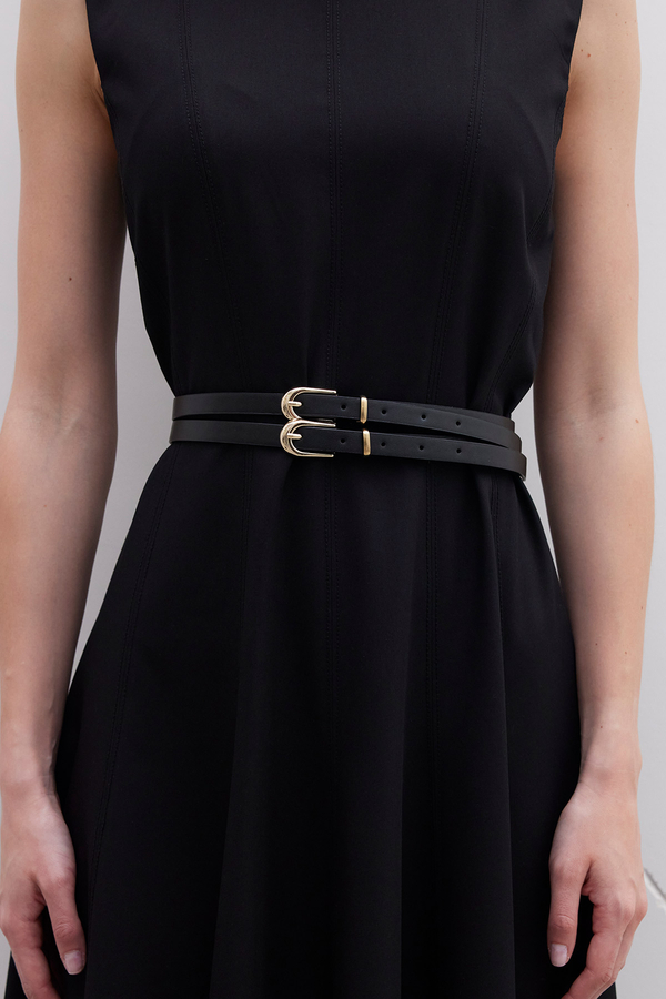 Manuka - THIN BUCKLE BELT BLACK (1)