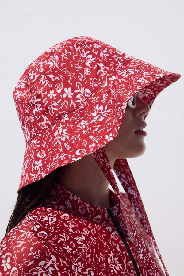 Manuka - TIE BUCKET HAT RED SHELL (1)