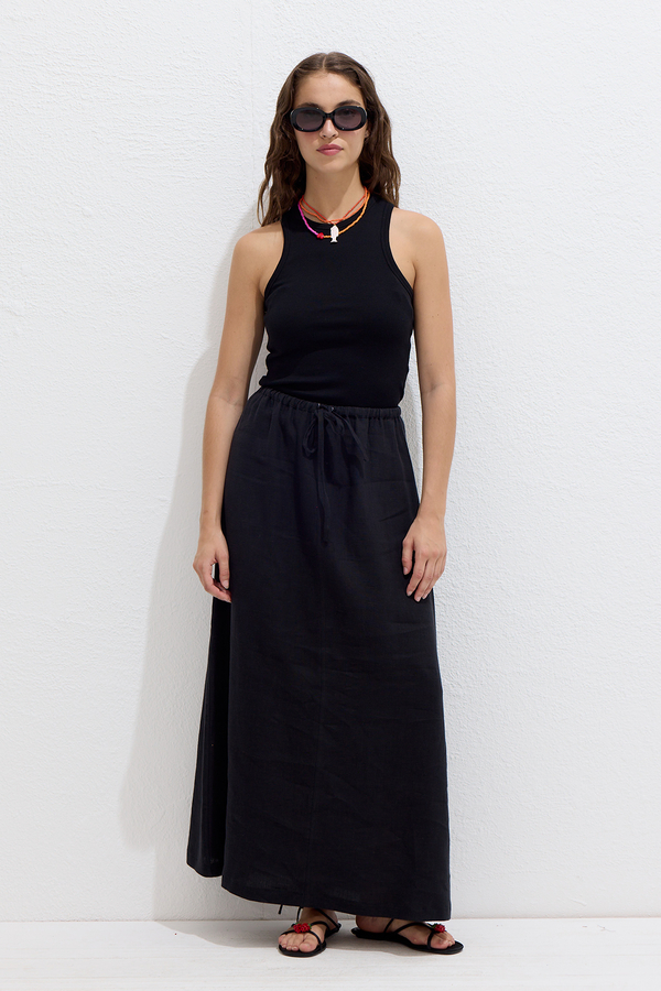 Manuka - LACED LINEN SKIRT BLACK (1)