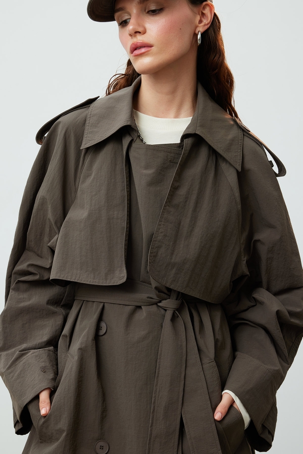 Manuka - LISBON OVERSIZE SHORT TRENCH COAT MINK (1)