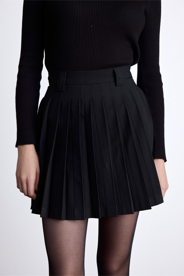 Manuka - SHORT PLEATED SKIRT BLACK (1)