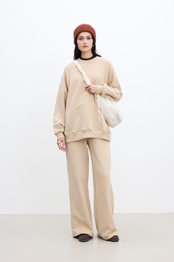 Manuka - OVERSIZE BASIC SWEATSHIRT CAMEL (1)