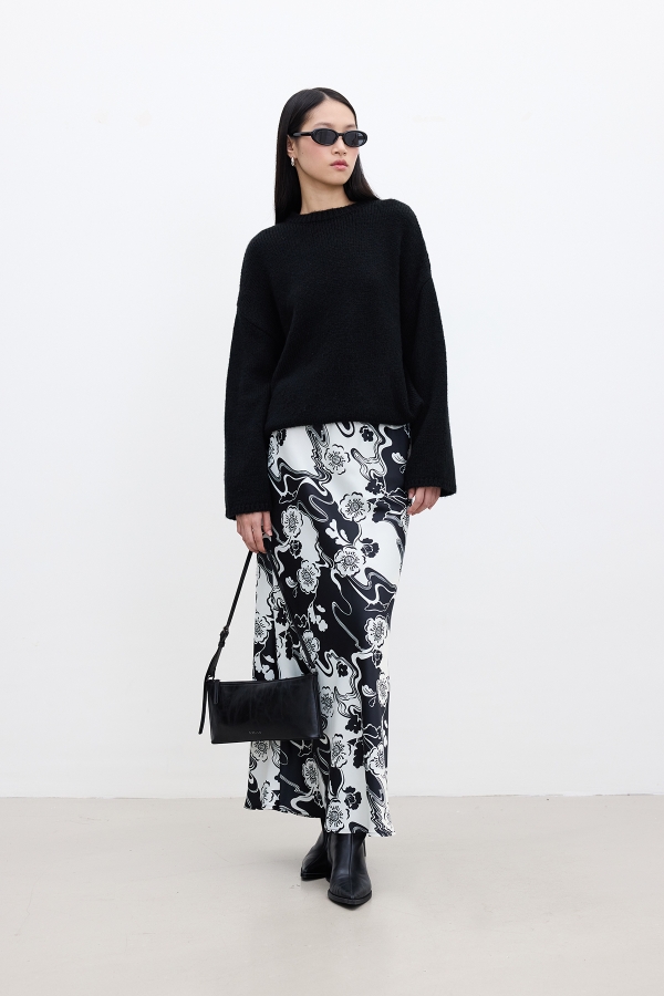 Manuka - PATTERNED SATIN MIDI SKIRT SAKURA (1)