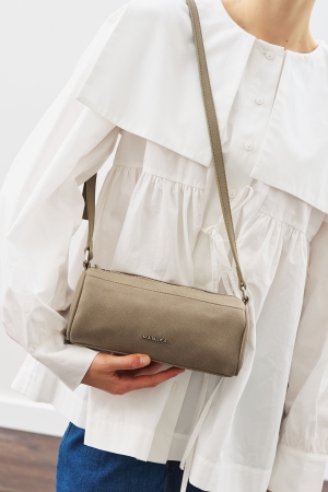 SÜET MİNİ OVAL ÇANTA VİZON